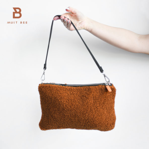Must Bee Mom's Purse "HERO MAMA"