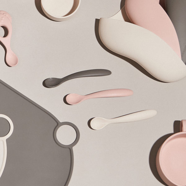 Mother-K silicone spoon, with case, +6m.