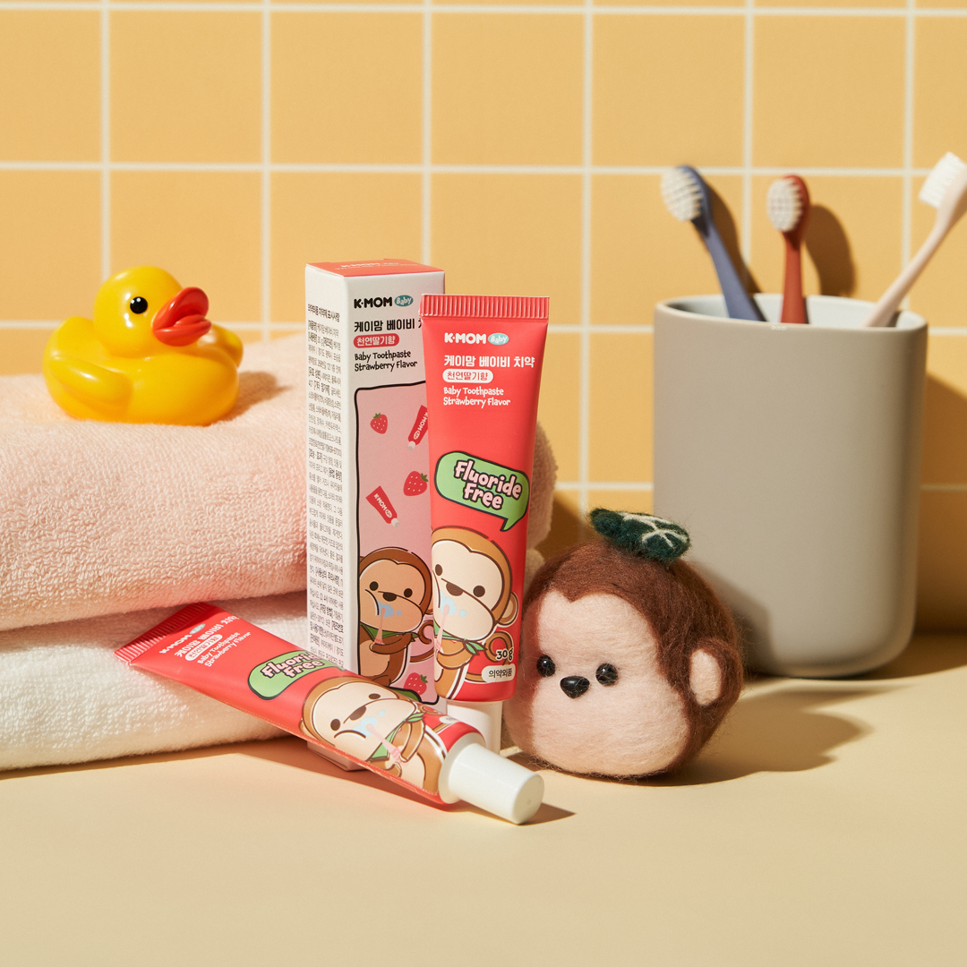 Private: K-MOM Fluoride-Free Toothpaste for Kids, Strawberry Flavor, 30 g.
